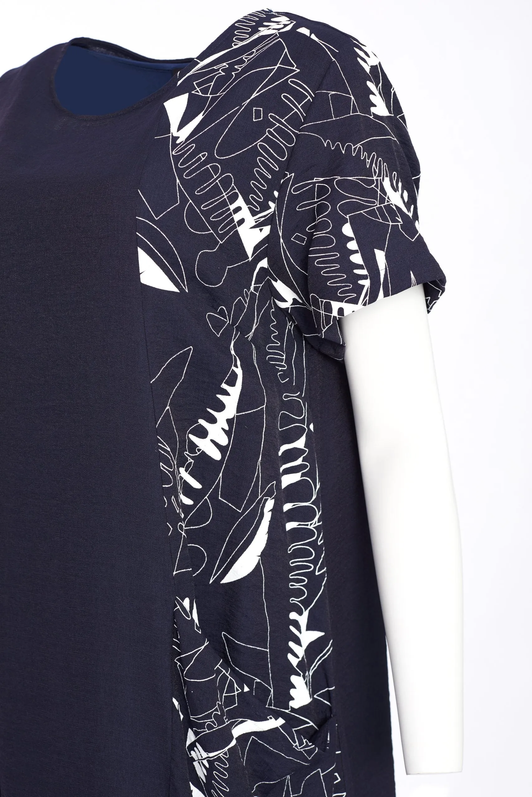 116- Dress w/ Print Panel Navy - Ora