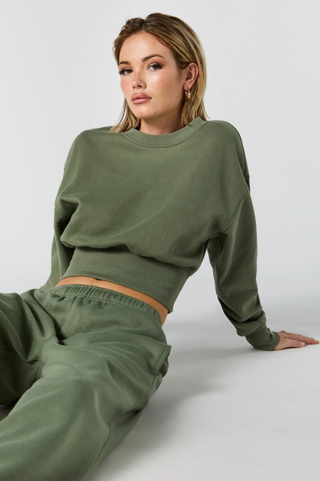 Crewneck Long Sleeve Crop Sweatshirt