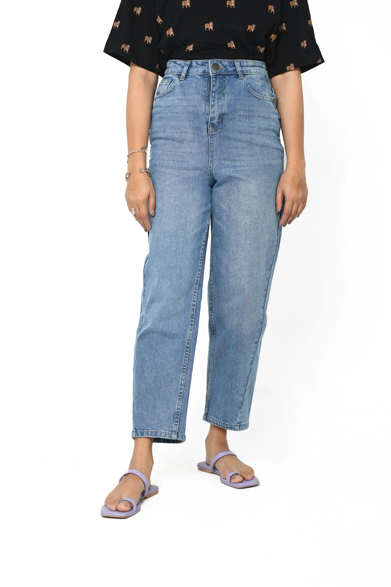 HIGH-WAIST REGULAR LENGTH JEANSS