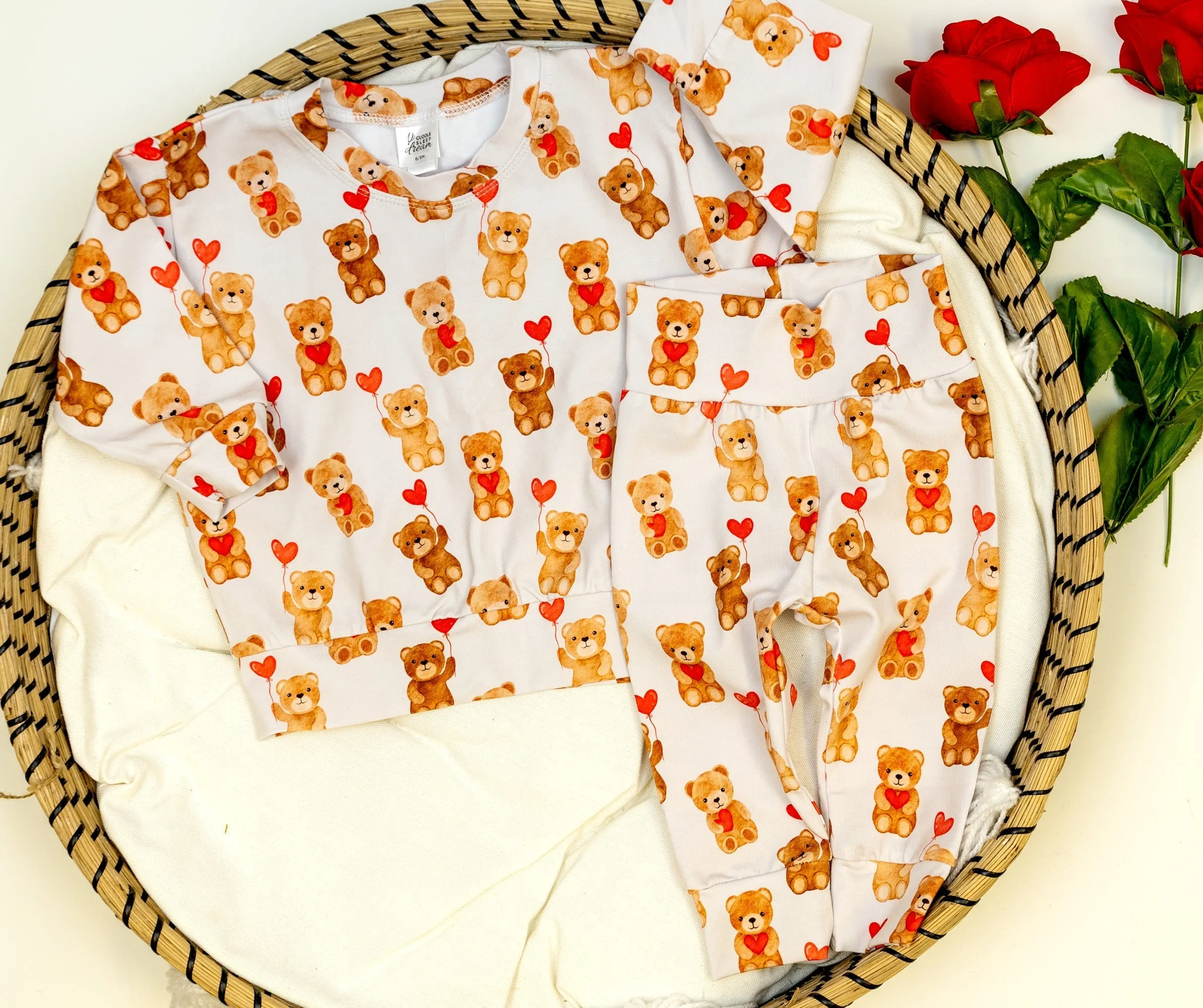 Valentine Teddy Bear Leggings