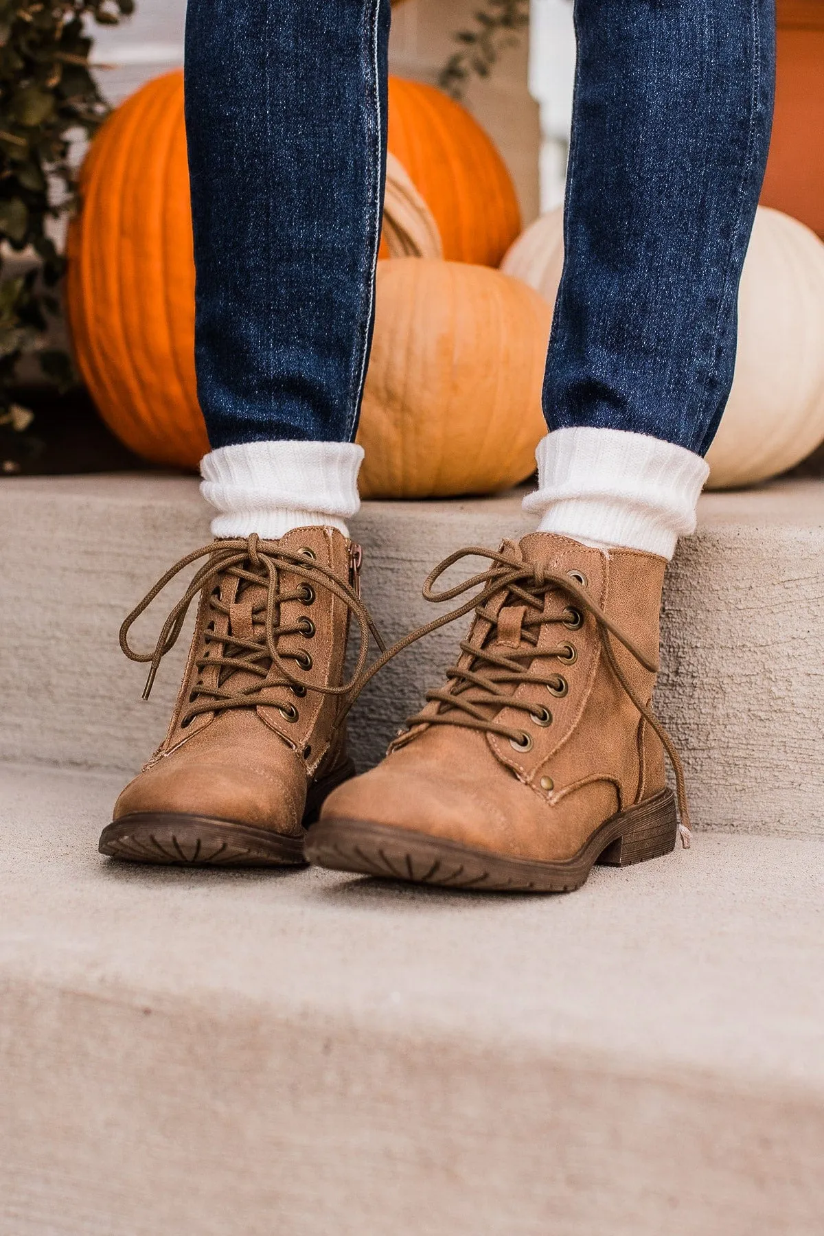 Very G Birdie Booties- Tan