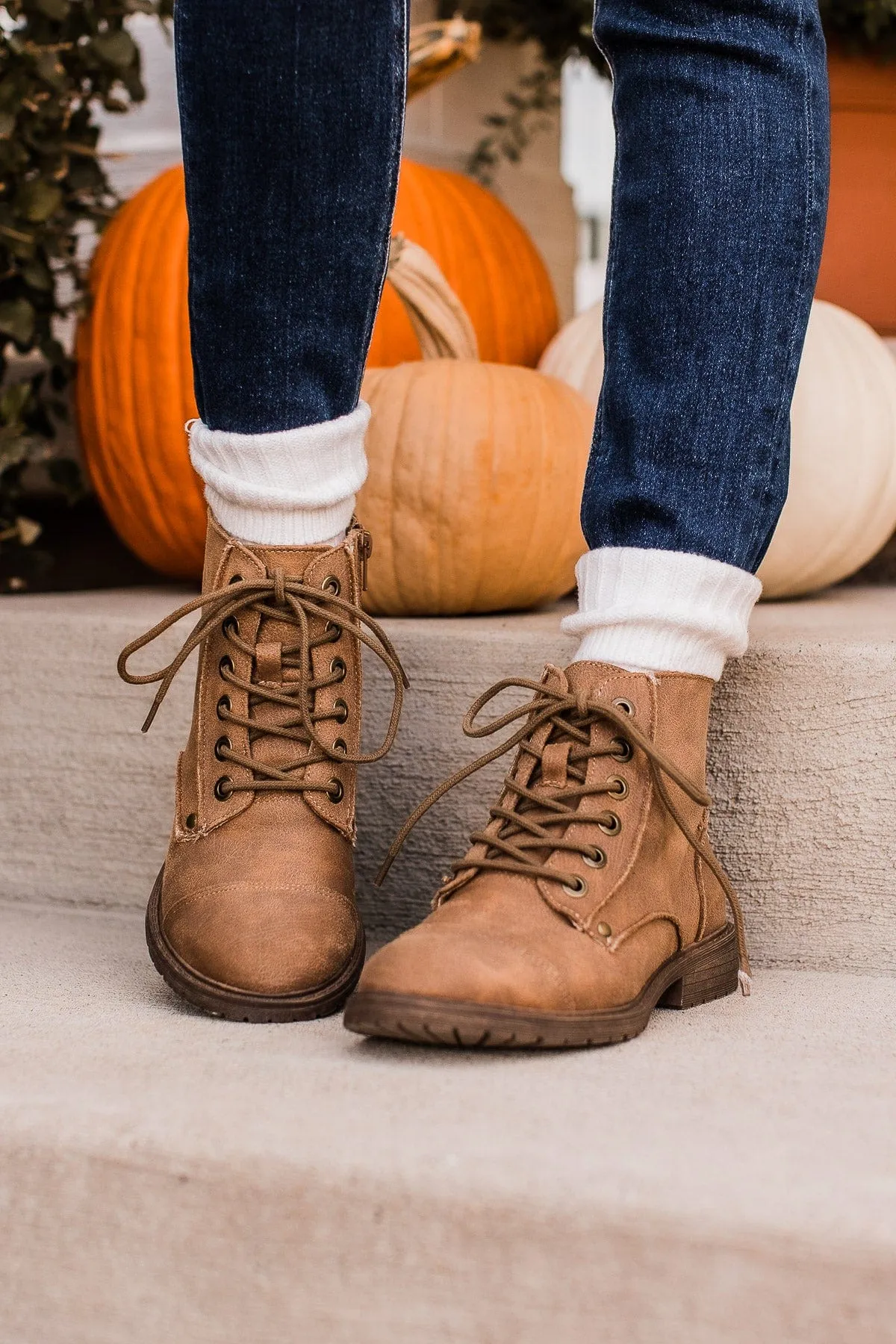 Very G Birdie Booties- Tan