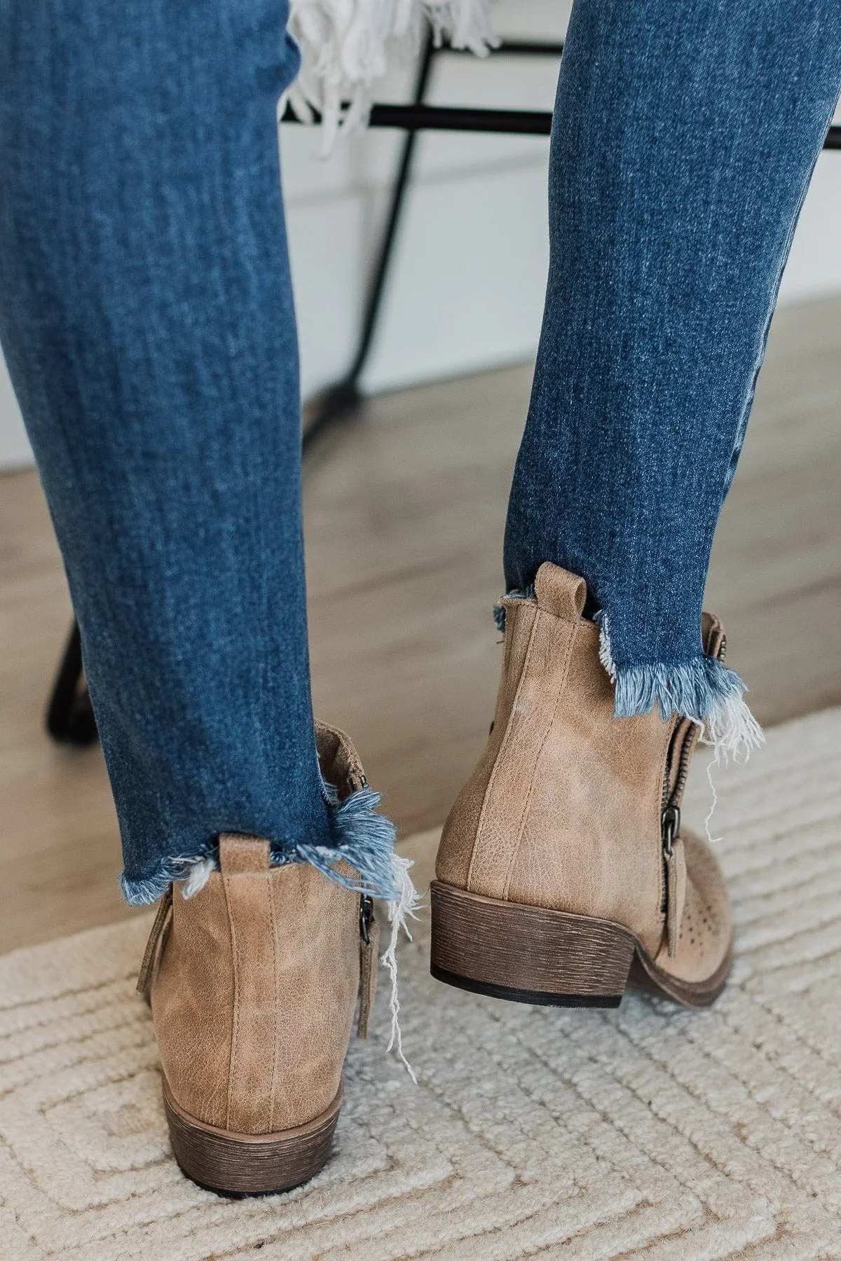 Very G Lisette Booties- Beige