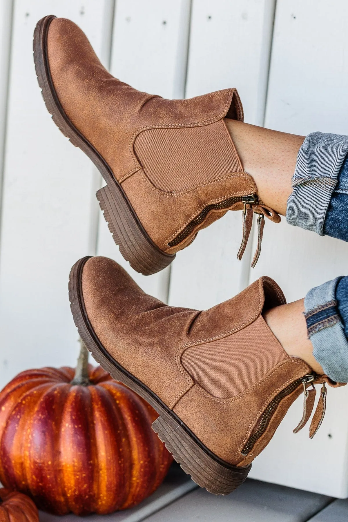 Very G Vienna Booties- Tan