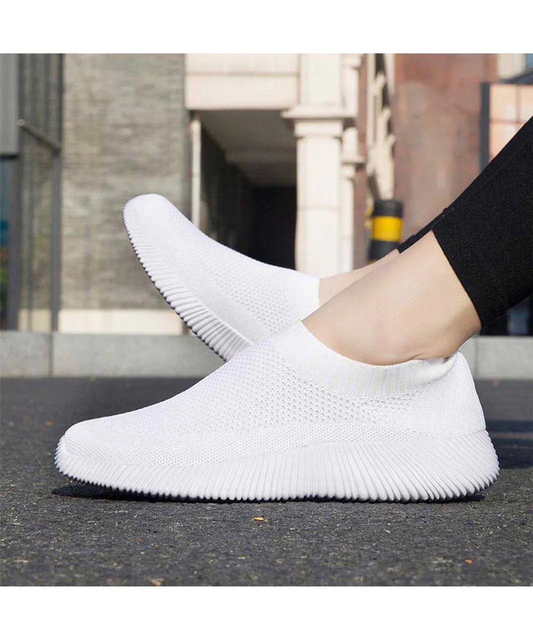 White casual flyknit plain slip on shoe sneaker