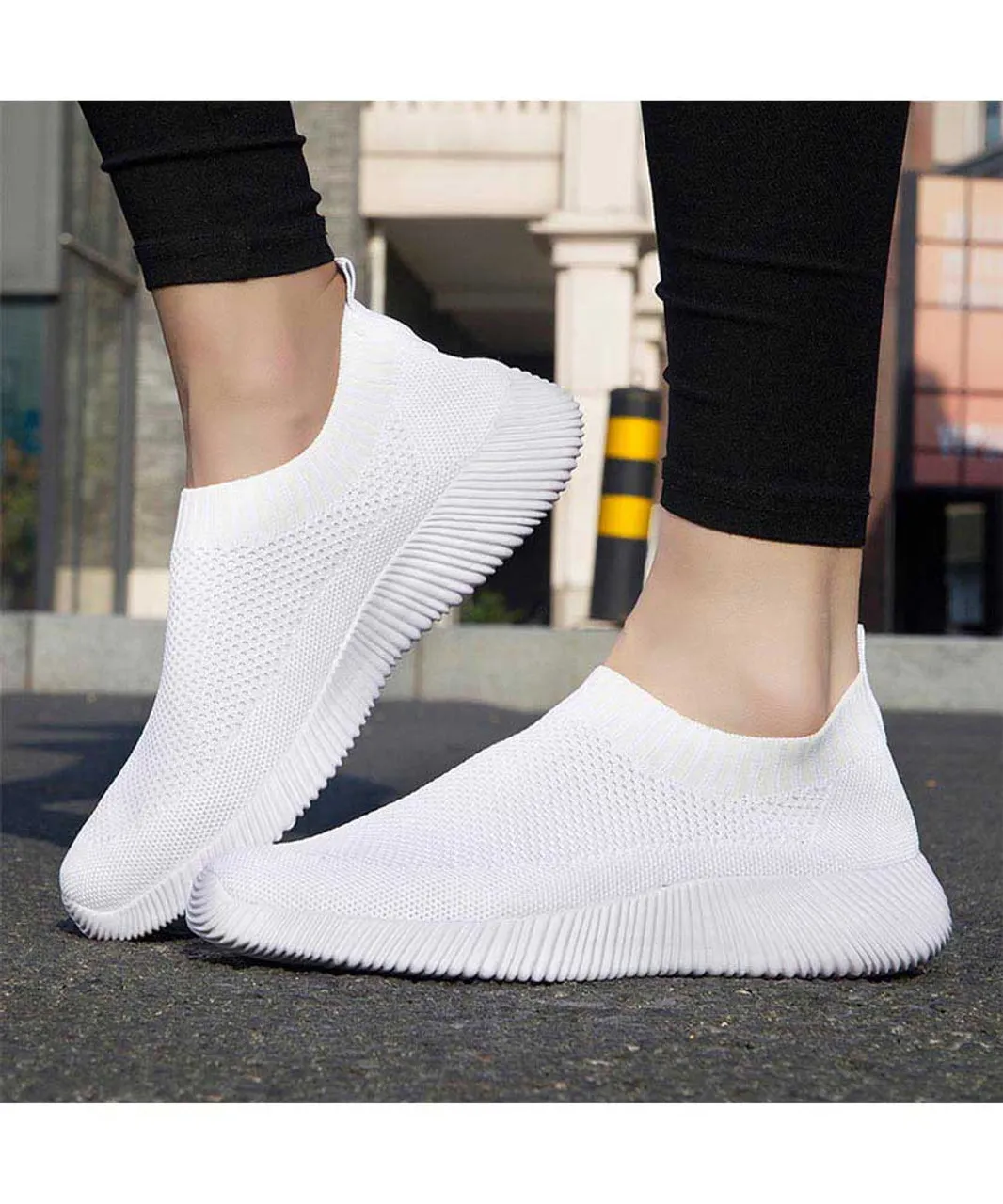 White casual flyknit plain slip on shoe sneaker