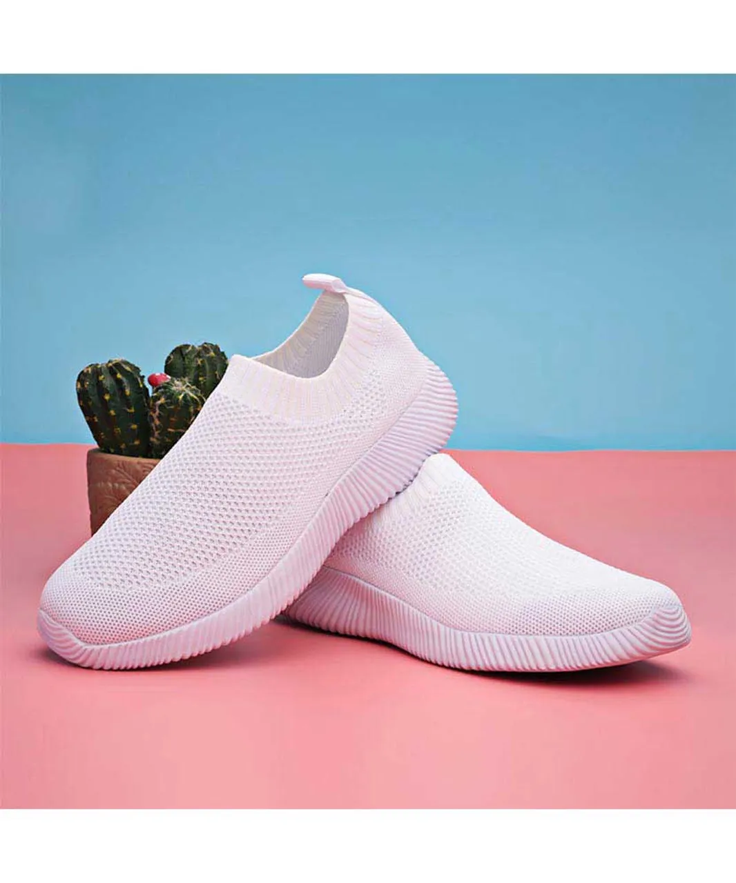 White casual flyknit plain slip on shoe sneaker